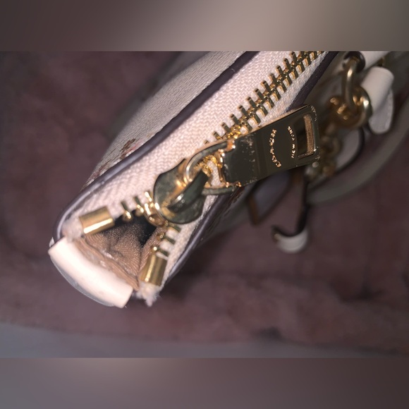 COACH Floral Print With Picture Frame Bag Charm - Picture 11 of 12